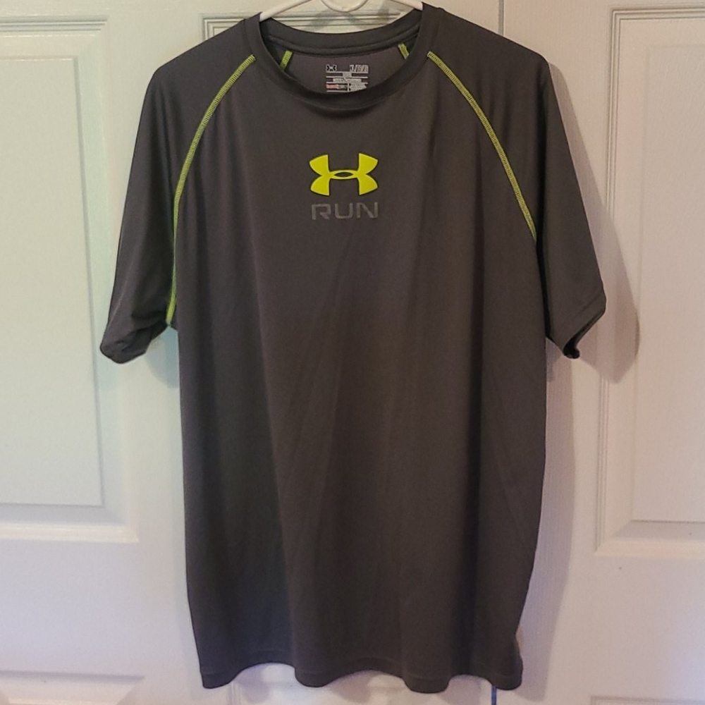 Under Armour athletic tee shirt